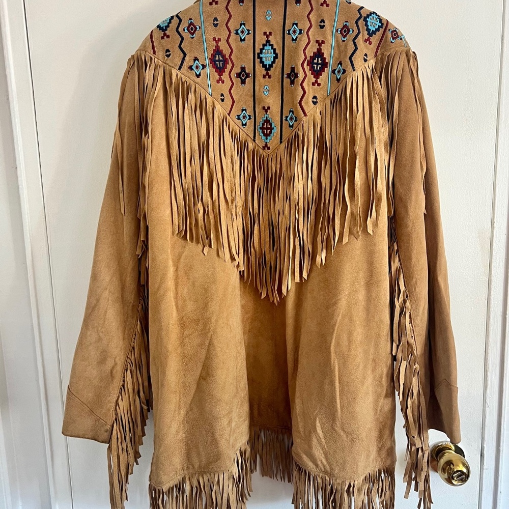 Via Accenti - Vintage Leather Embroidered Fringe Jacket (L/XL)